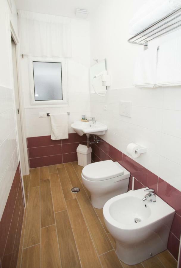 Mediterranean Rooms Castellammare di Stabia Ngoại thất bức ảnh