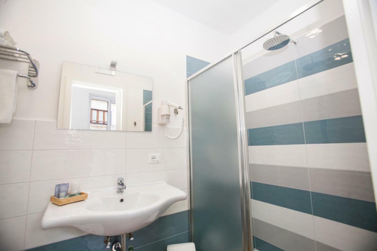Mediterranean Rooms Castellammare di Stabia Ngoại thất bức ảnh